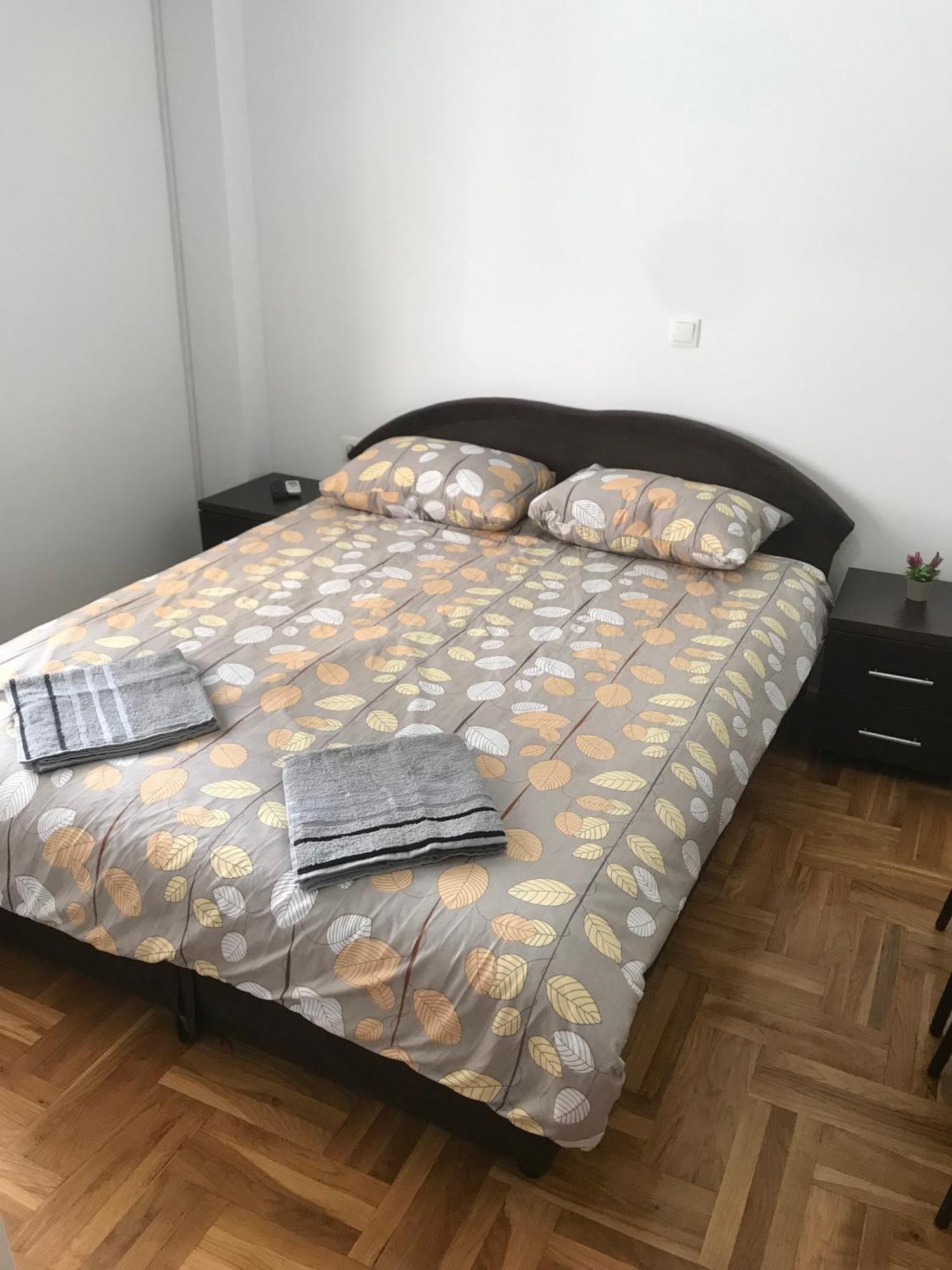 Guest House Sani Skopje Ngoại thất bức ảnh