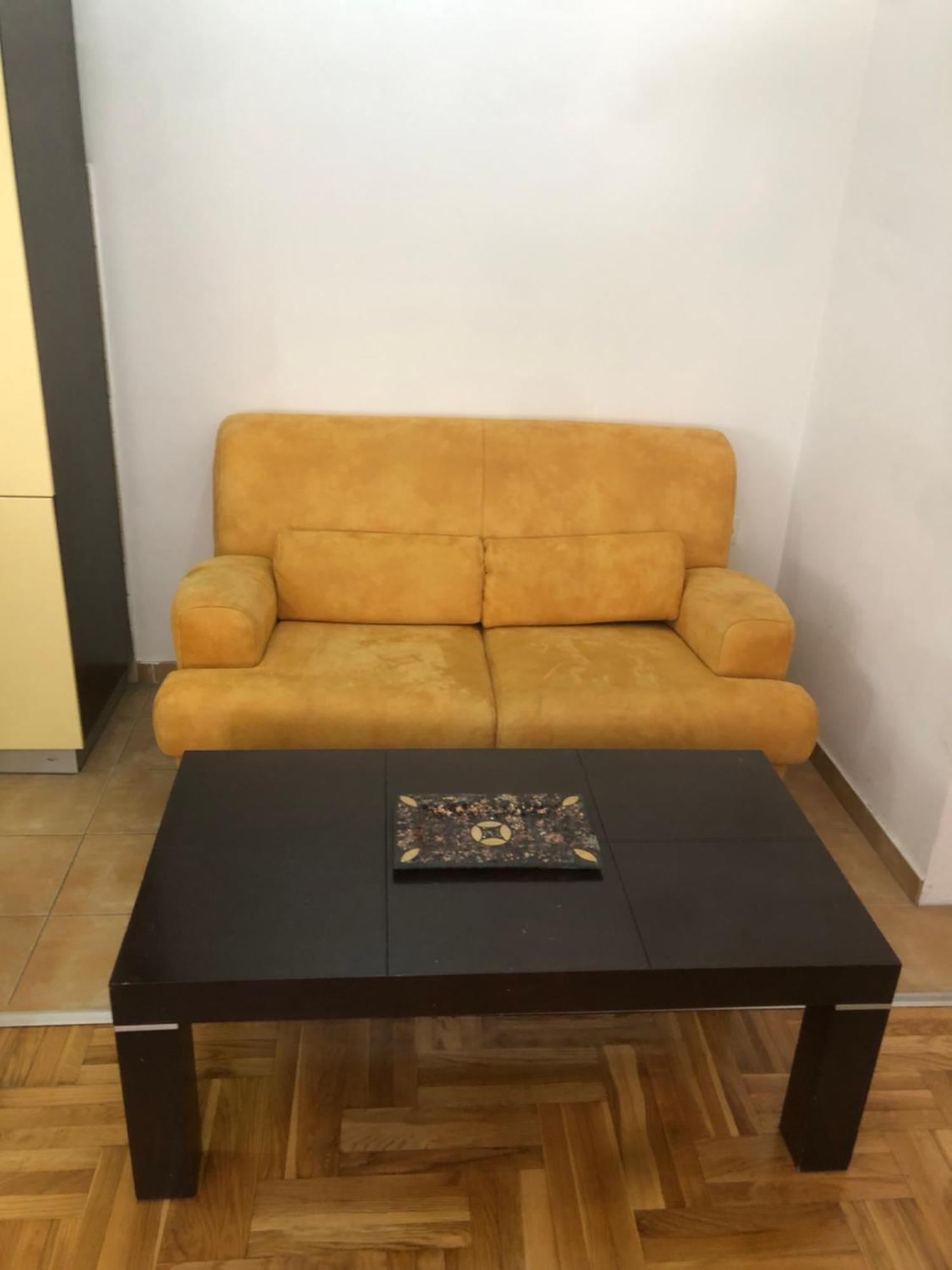 Guest House Sani Skopje Ngoại thất bức ảnh